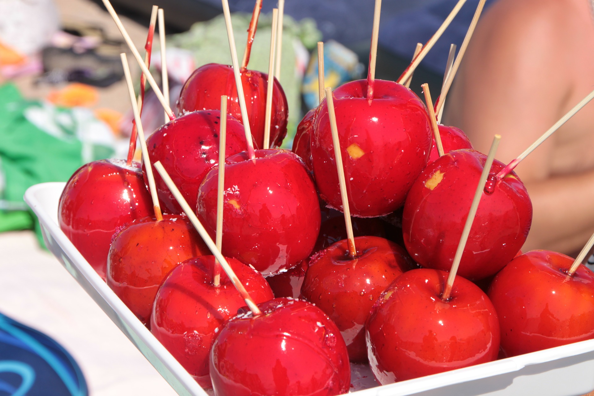 Halloween recipes for Students Toffee Apples