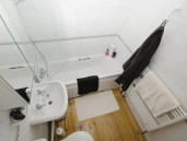 Bathroom - Thumbnail