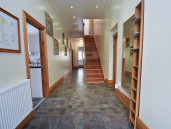 Communal hallway in Sheffield student house to rent - Thumbnail