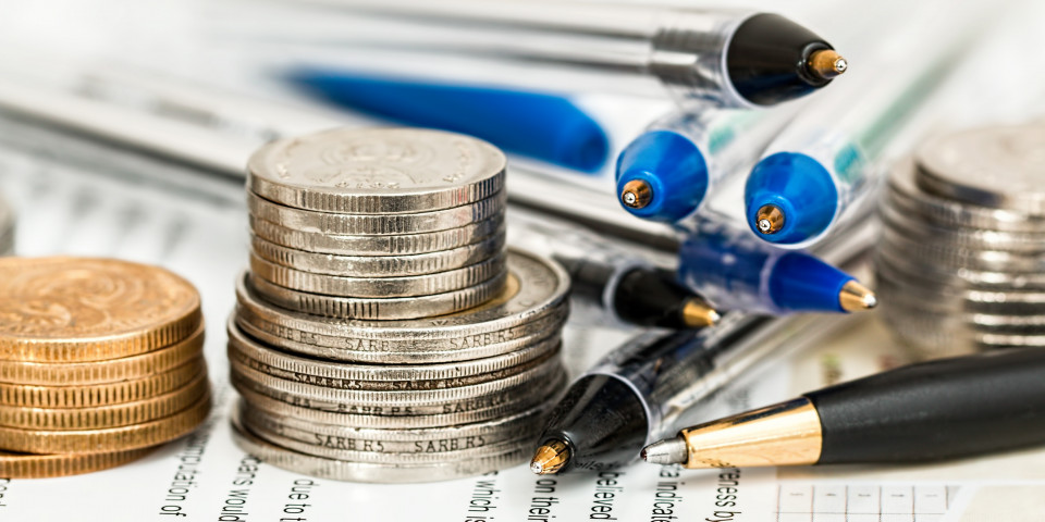 Money can be tight as a student. Sheffield Property to Let share tips n how t make the money go further.