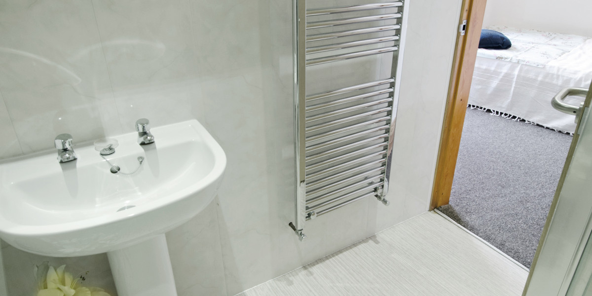 En-Suite bathroom in shared student house in Sheffield