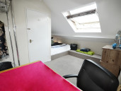 This 3 bedroom flat is available to rent in Sheffield from Sheffield Property to Let - Thumbnail