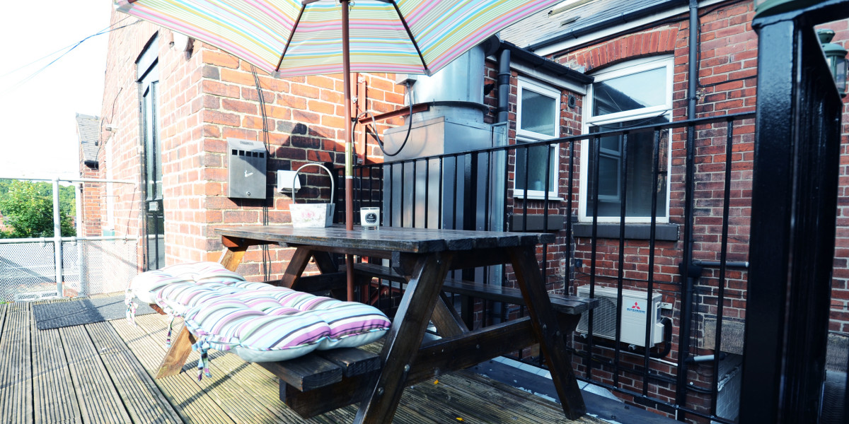 this 3 bedroom student flat boasts of a private outside BBQ area