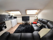 Coach House, Loft Apartment - Thumbnail