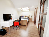 Coach House, Loft Apartment - Thumbnail