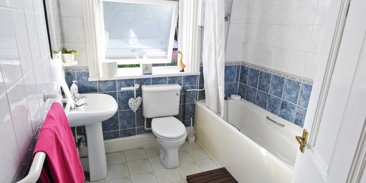 Apartment 3, Priory House