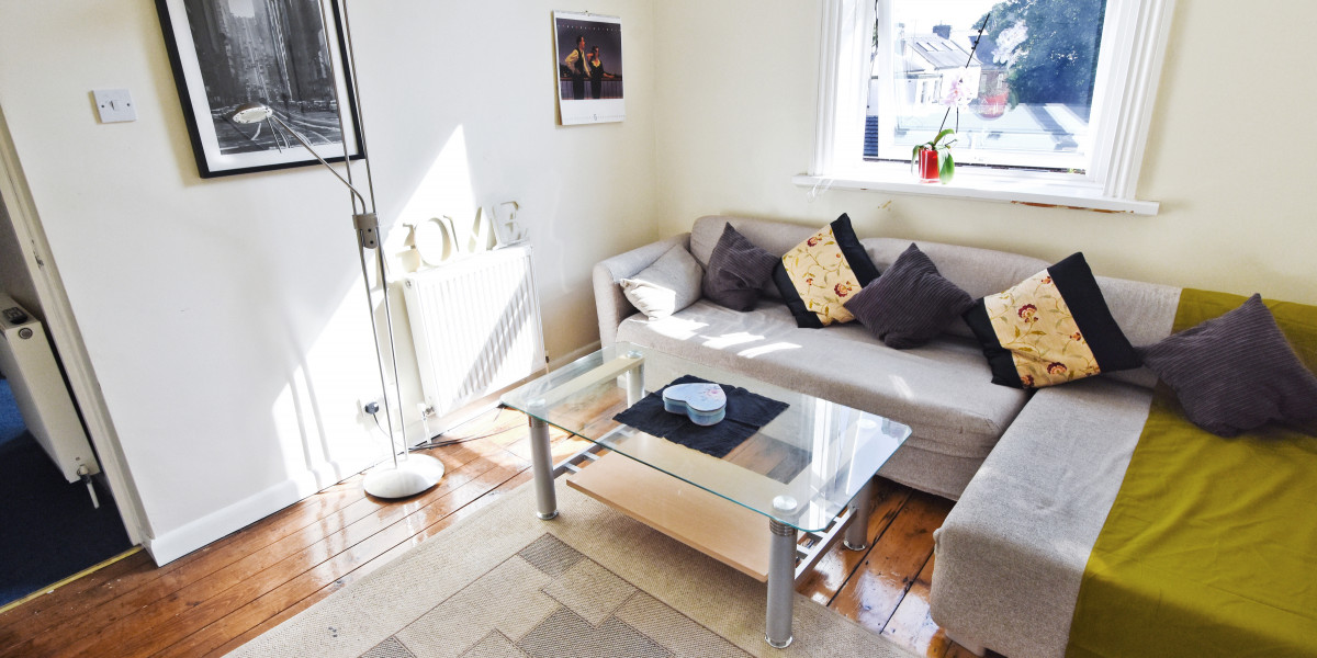 Apartment 3, Priory House