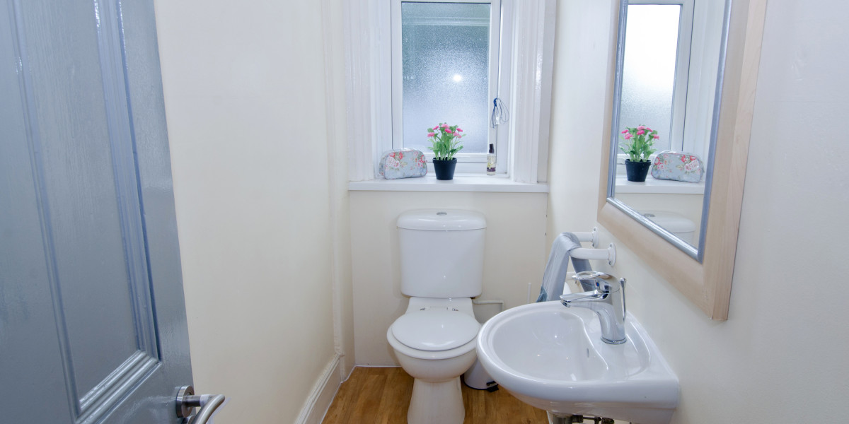 Apartment 4, Priory House