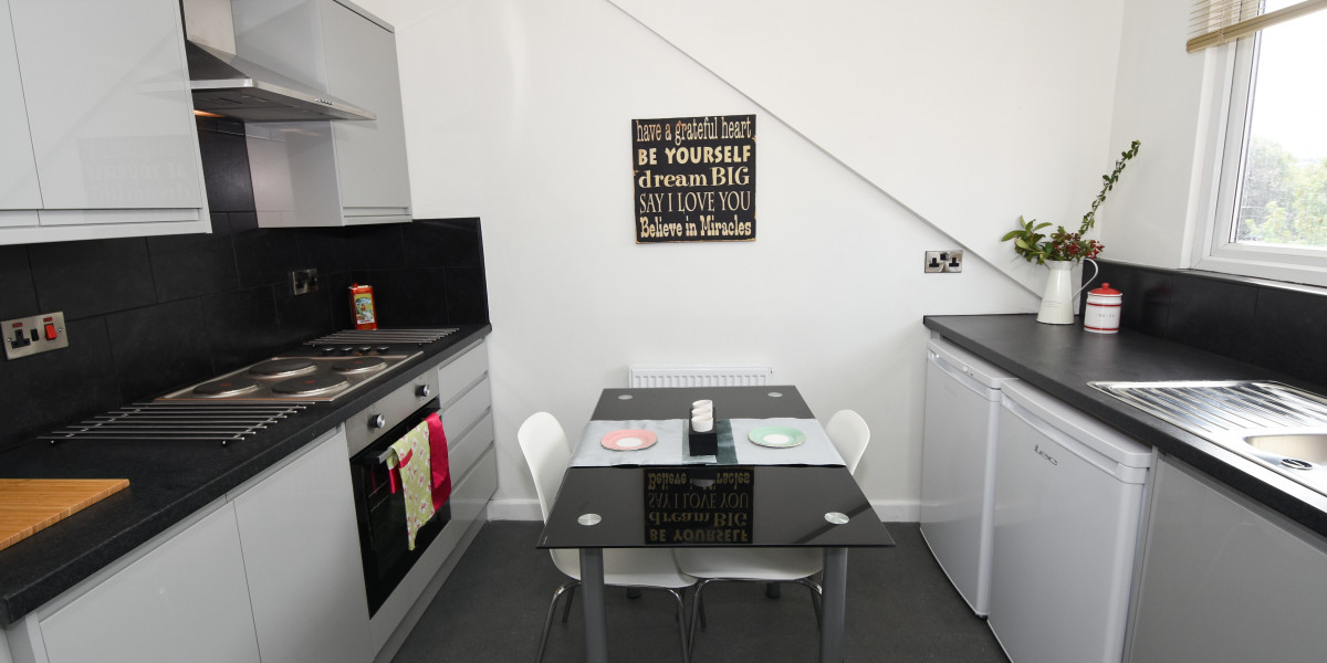 Apartment 6, Priory House