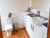 Twin sinks - Thumbnail