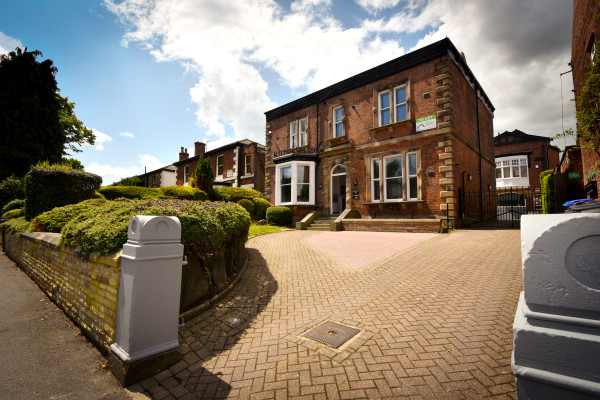 24 Wostenholm Road